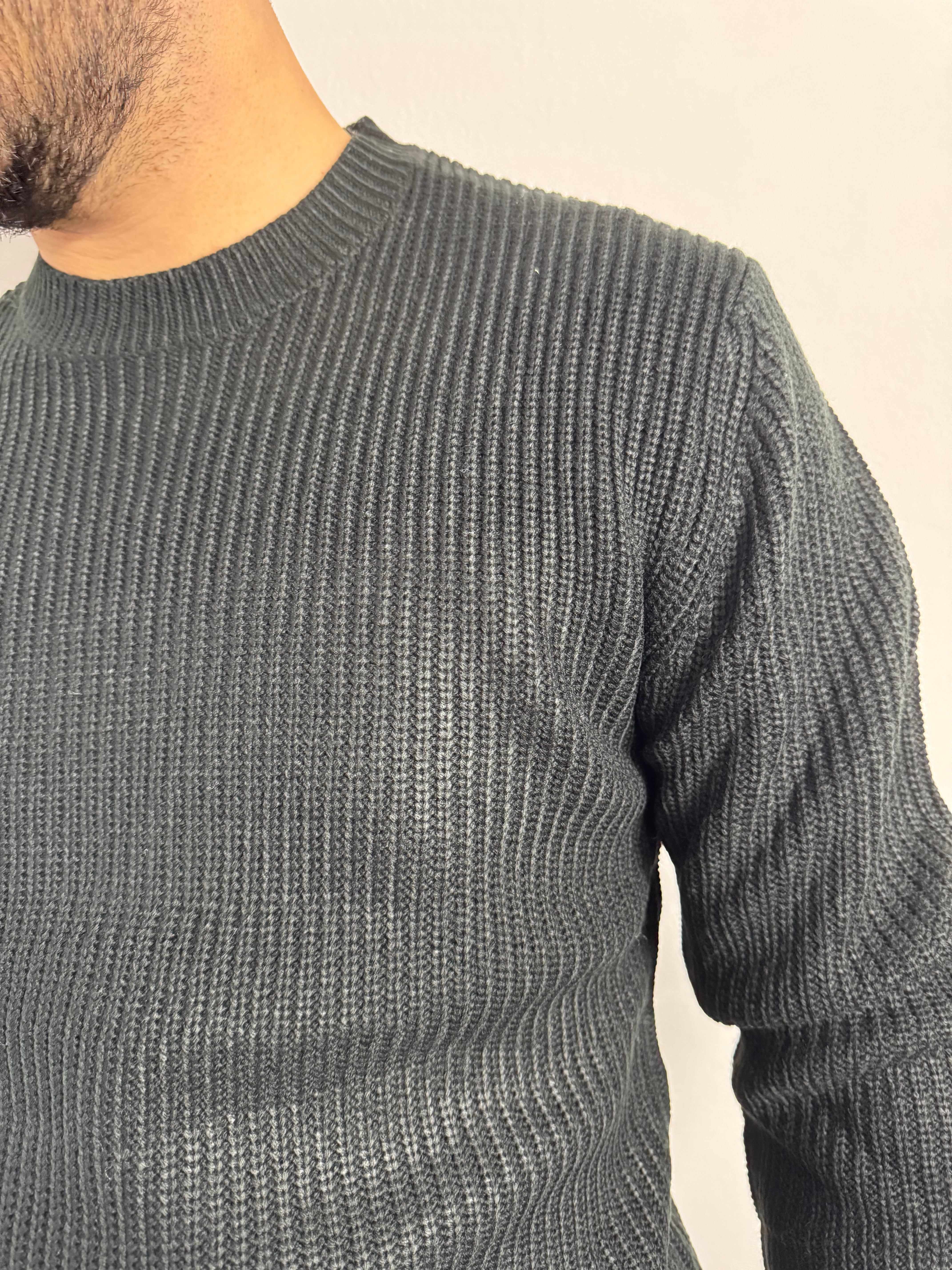 MAGLIONE FLAT